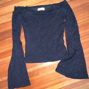bell sleeve black lace hollister top